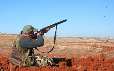 صيد الطيور هواية تجمع نجوم لبنان صيد الطيور هواية تجمع نجوم لبنان