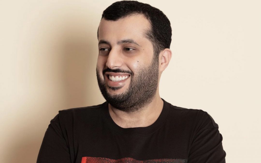 متابعة نحنا – تركي آل الشيخ وصل الرياض وهذا ما فعله بالمطار.. بالفيديو