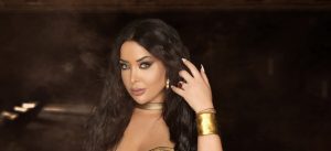 متابعة نحنا – كاميليا ورد طرحت أغنية “دلعني”.. عمل غنائي رومنسي
