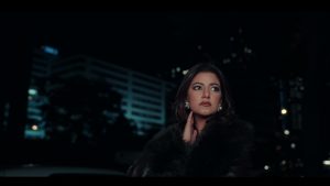 نحنا – ياسمين علي تغني وجع الفراق ب “أعراض انسحابه”.. وكليب سينمائي في لبنان